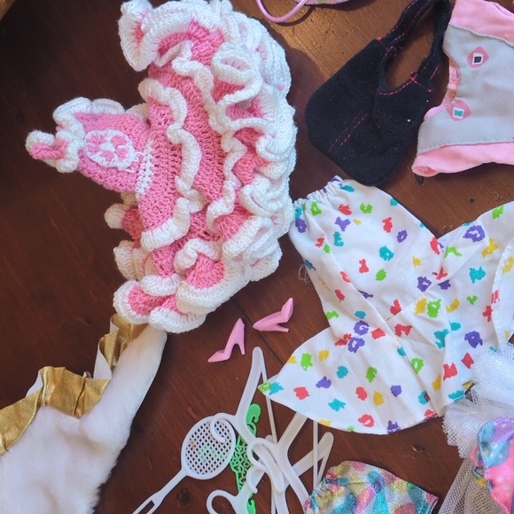 Vintage 80s Barbie Clothes Lot - Picture 3 of 12
